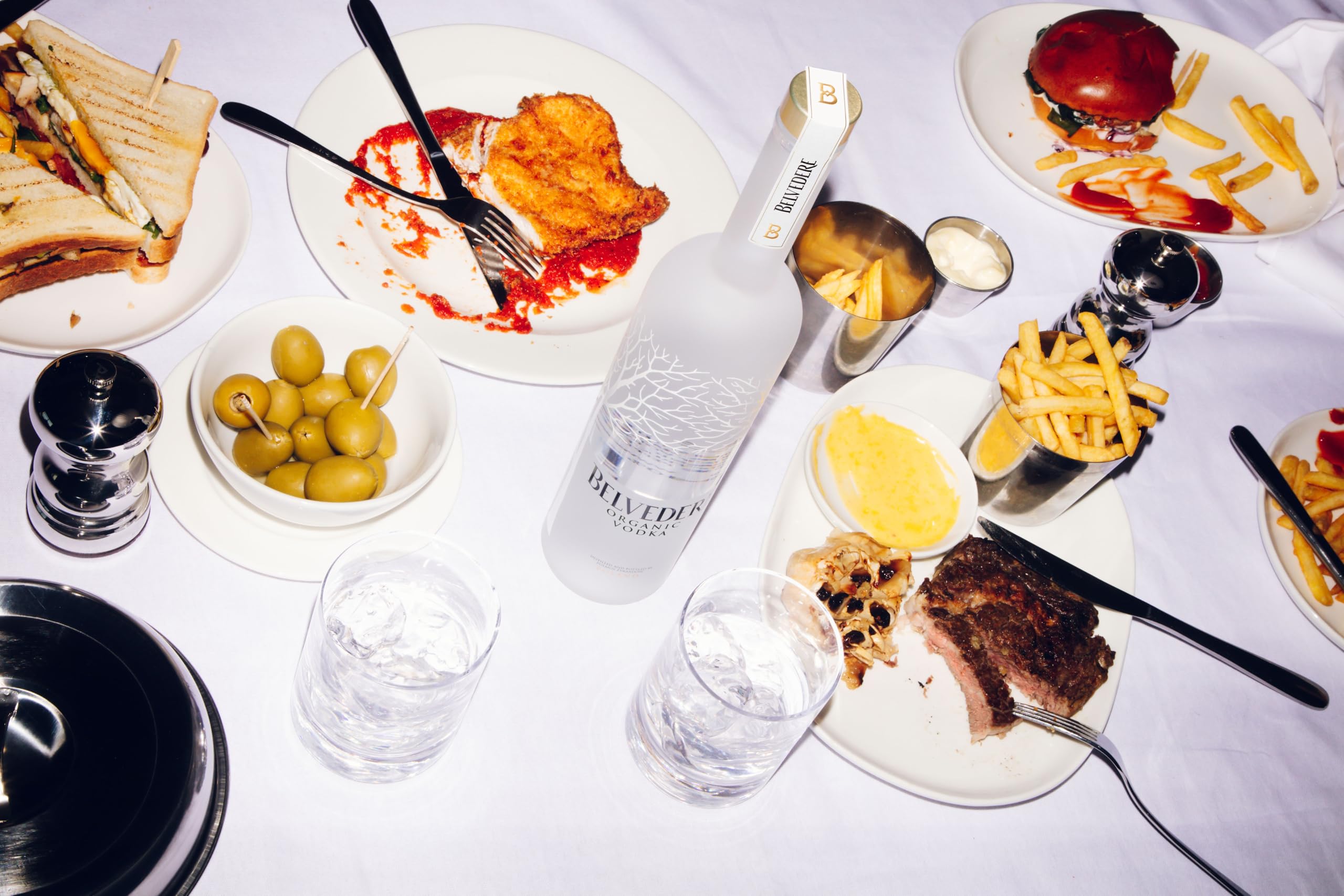 Belvedere Organic Vodka, 70cl | Bio-Premium-Vodka aus polnischem Roggen | Elegant & samtig | Für Cocktails & Pur genießen 4