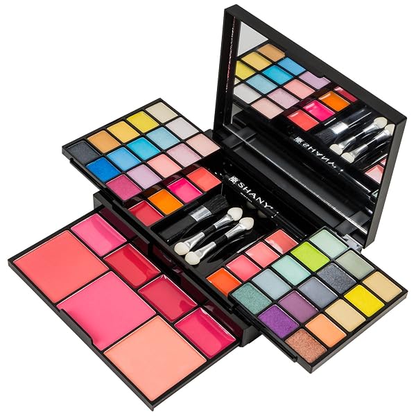SHANY ‘FIX ME UP’ MAKEUP KIT – COMPACT...