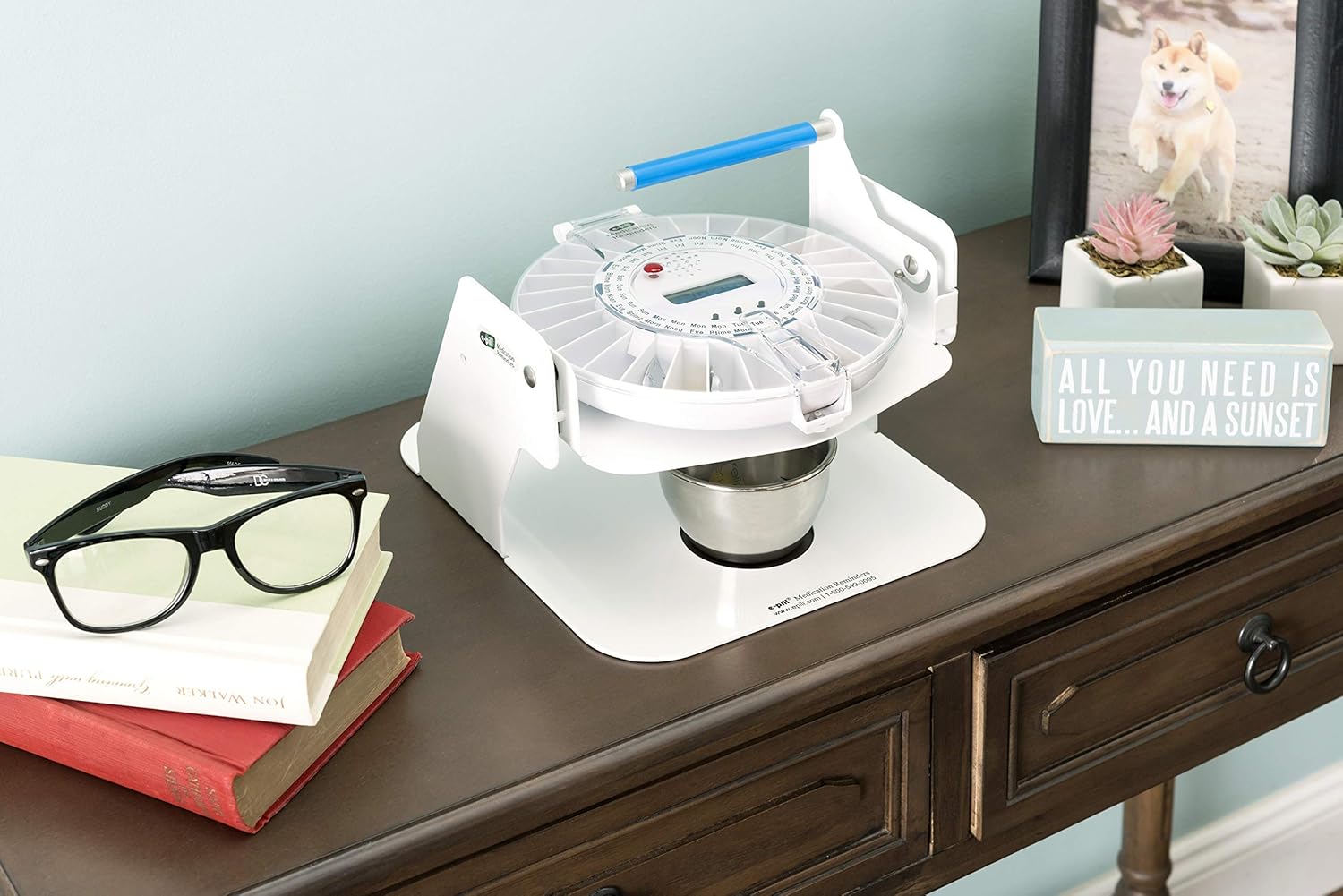e-Pill MedTime Station – Locked Automatic Pill Dispenser with Tipper Base - Clear Lid: Health & Personal Care