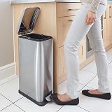 BLACK+DECKER 20L Slimline Pedal Bin with Soft Close Lid Stainless Steel view 3