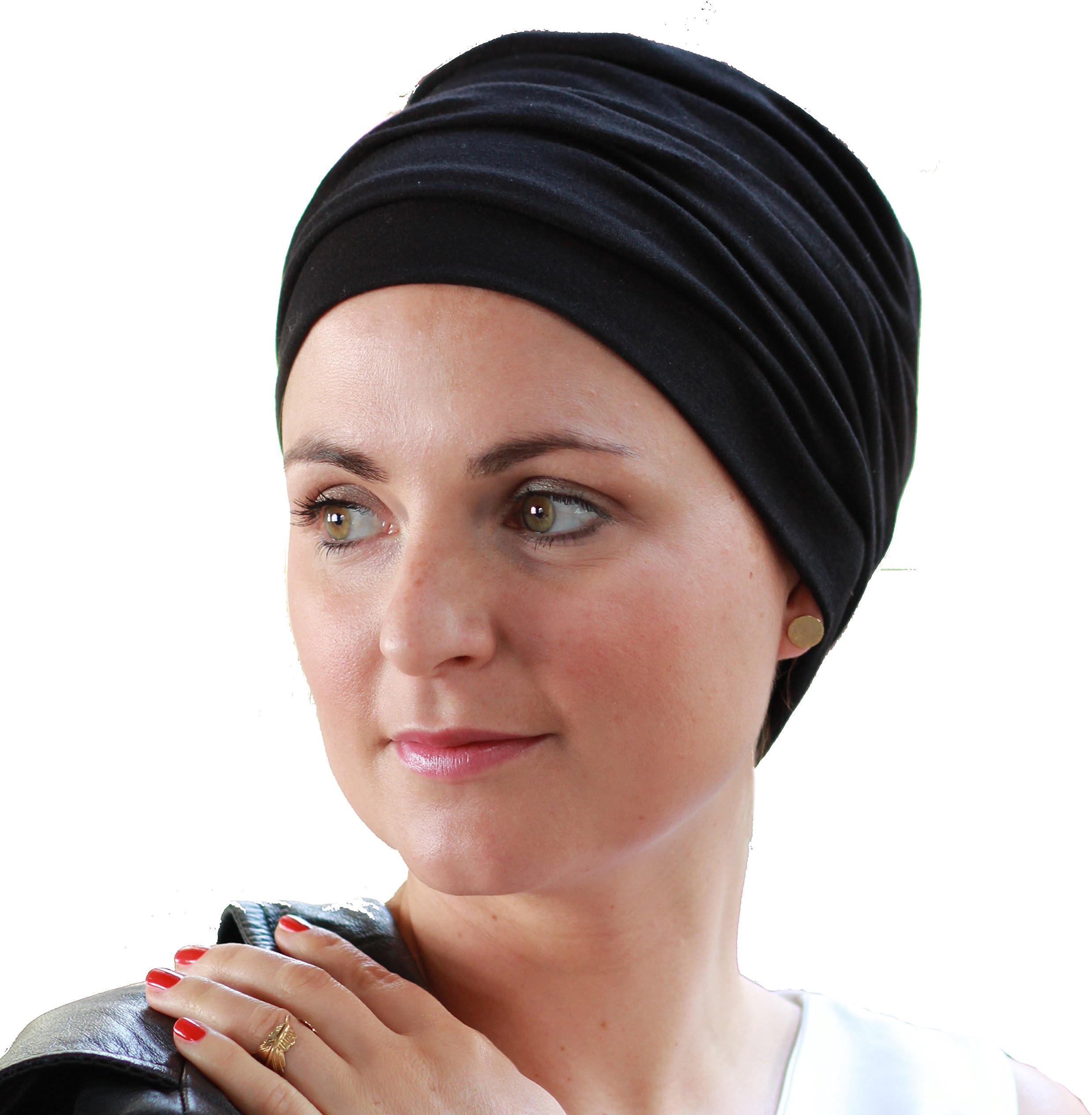 Lookhatme Black Noa hat in hypoallergenic cotton with folds for a volume effect.