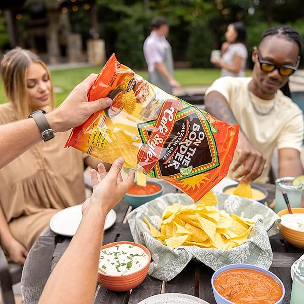 ON THE BORDER MEXICAN TORTILLA CHIPS, 11 OZ