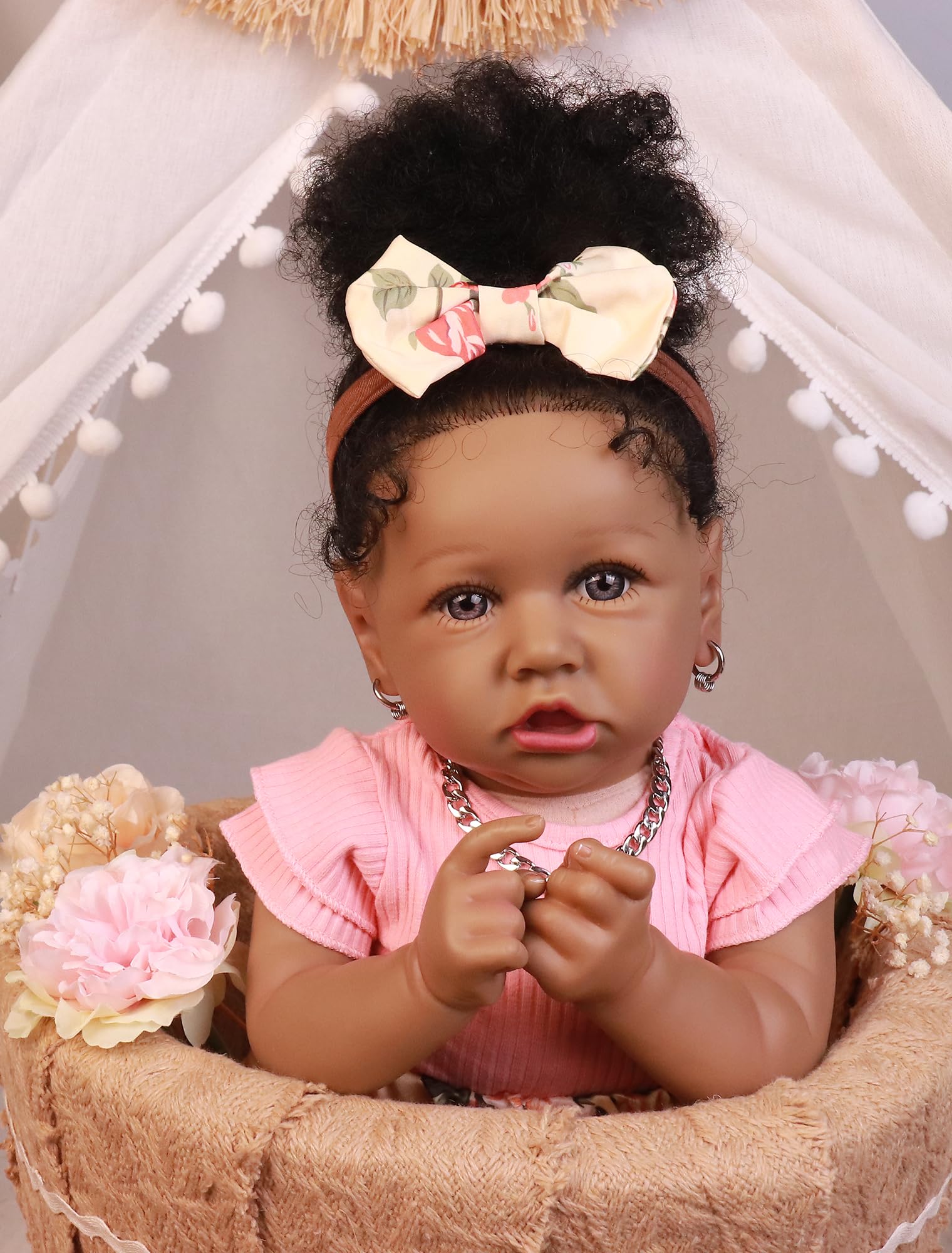 Photo 1 of **ITEM IS DIRTY/or stinks check clerk comments**
HOOMAI Lifelike Reborn Baby Dolls with Soft Body African American Realistic Girl Doll 22.8 Inch Best Birthday Gift Set