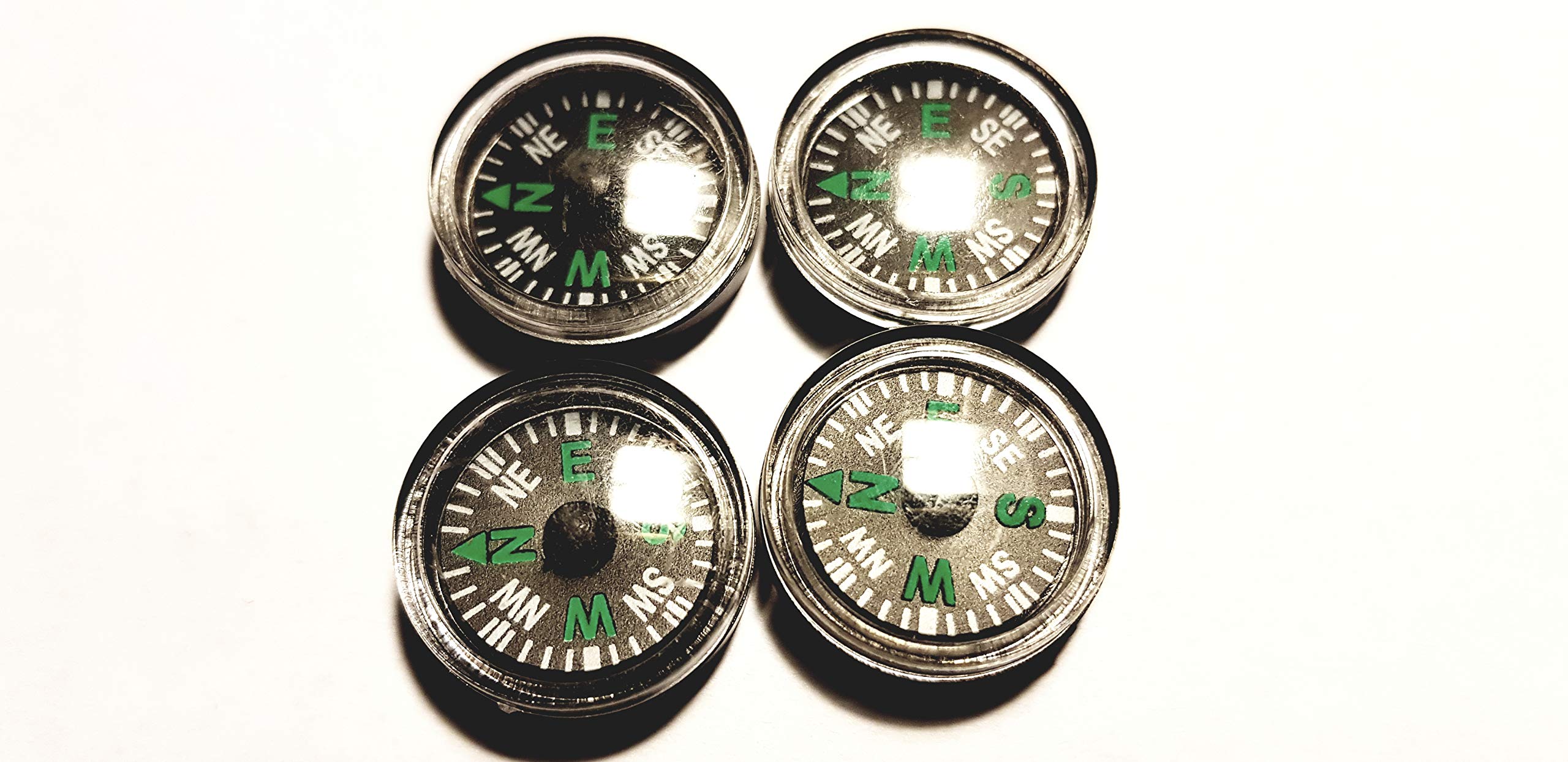 4 Pieces 2cm Tiny Compass