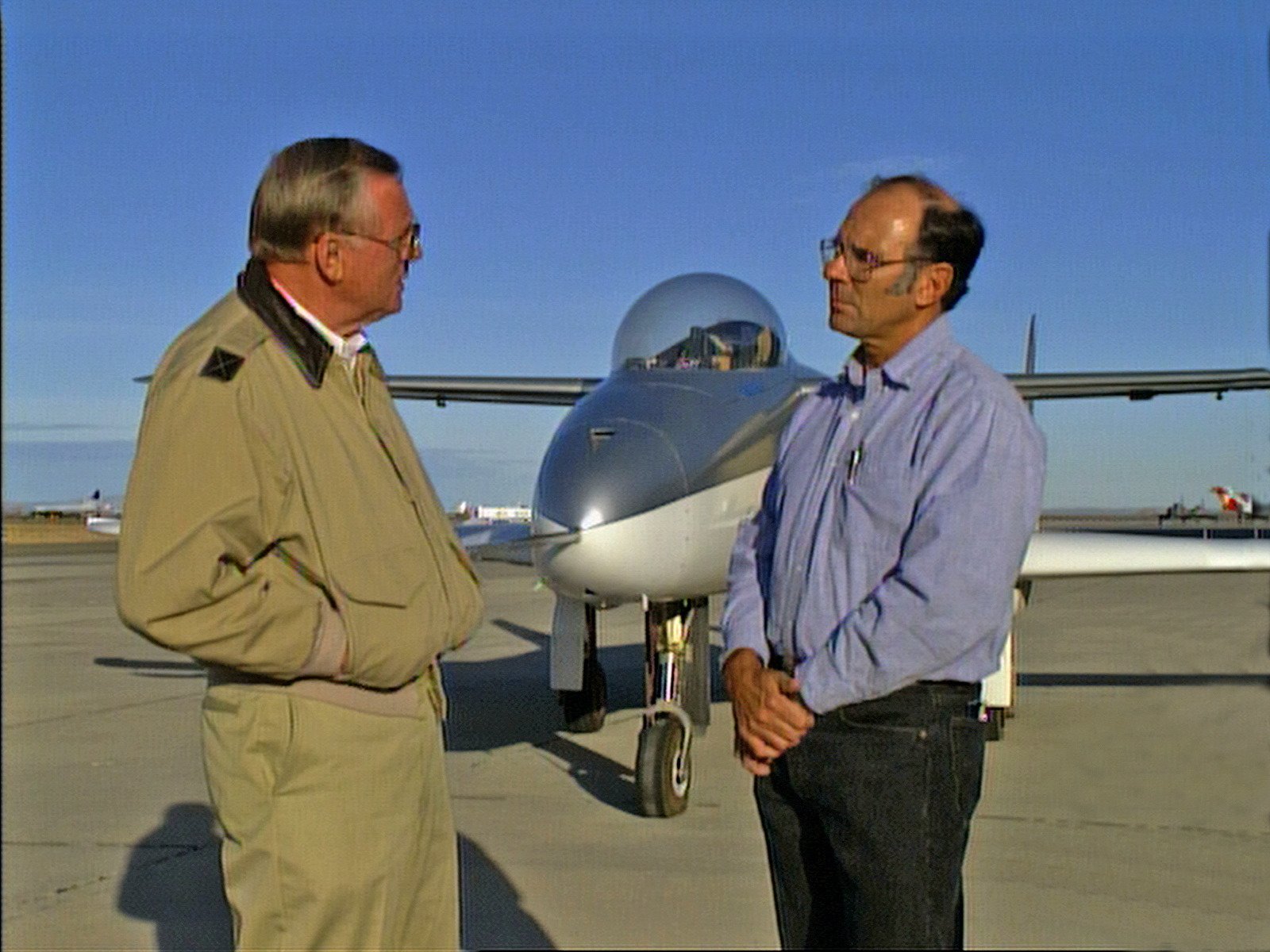 Amazon.de First Flights with Neil Armstrong [OV] ansehen Prime Video