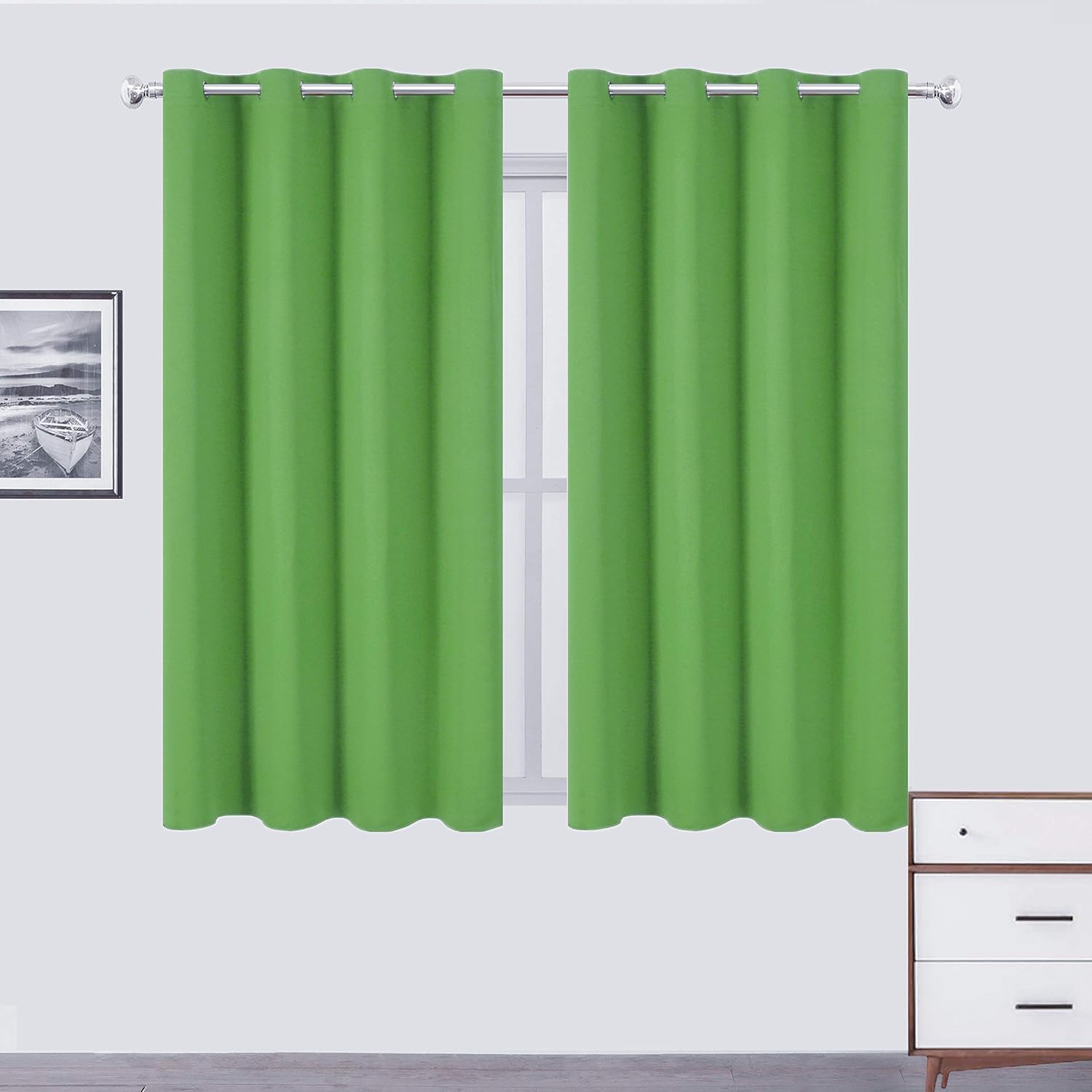 Amazon.com: LEMOMO Light Green Thermal Blackout Curtains/52 x 72 Inch