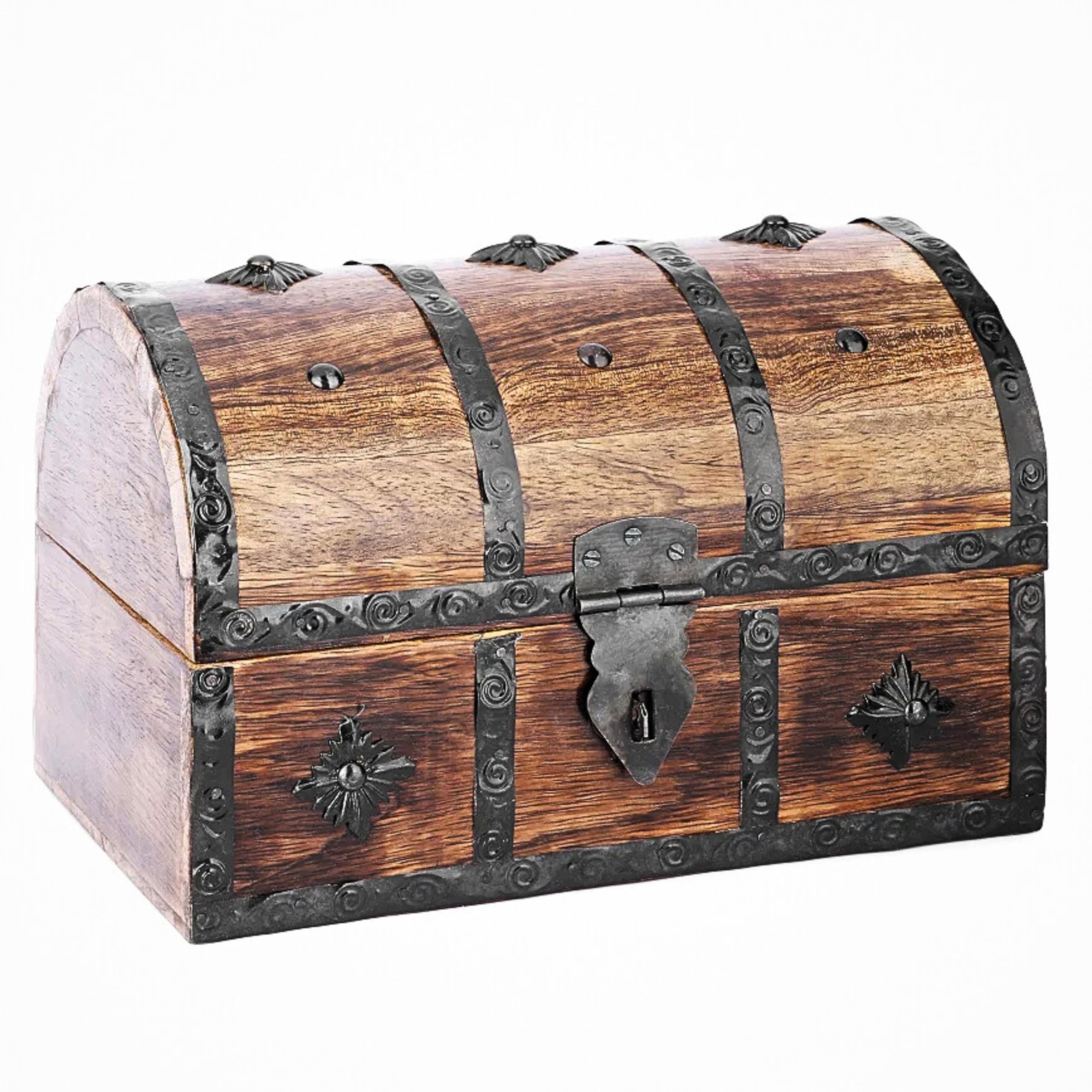 Ajuny Wooden Pirate Treasure Chest Jewellery Box 9x6in (23×15 cm) – Handmade Mango Wood Keepsake Storage with Shell Strip Inlay, Vintage Decorative Trinket Organiser, Gift for Women & Men
