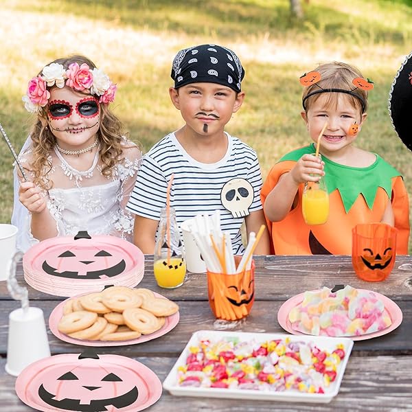 JARTHENAAMCS 40PCS HALLOWEEN PAPER PLATES PINK PUMPKIN FACE DISPOSABLE PLATES 9 INCH CUTE CARTOON PUMPKIN DECORATIVE PLATES FOR HALLOWEEN BIRTHDAY BABY SHOWER TABLE DECOR PARTY SUPPLIES