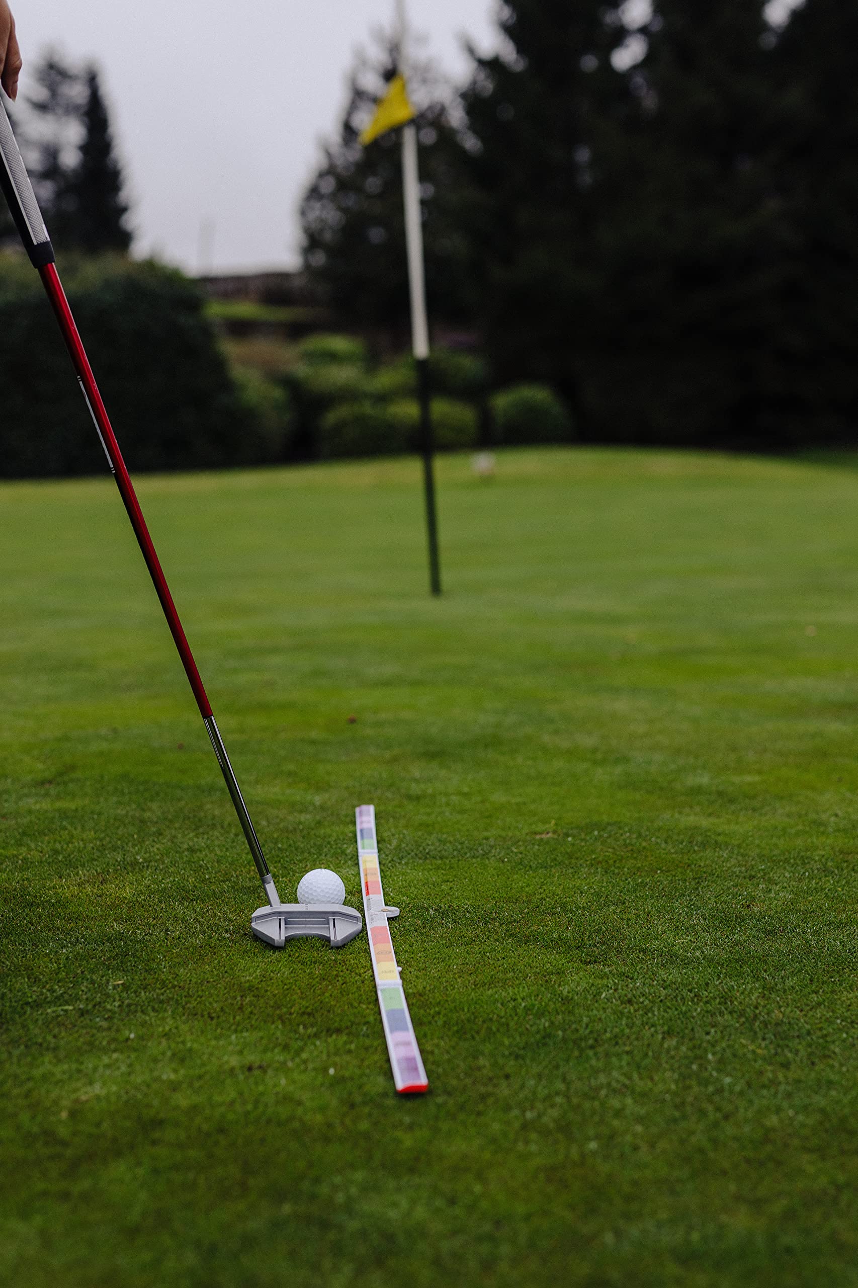 Pace-Right colour-coded pace putting training aid