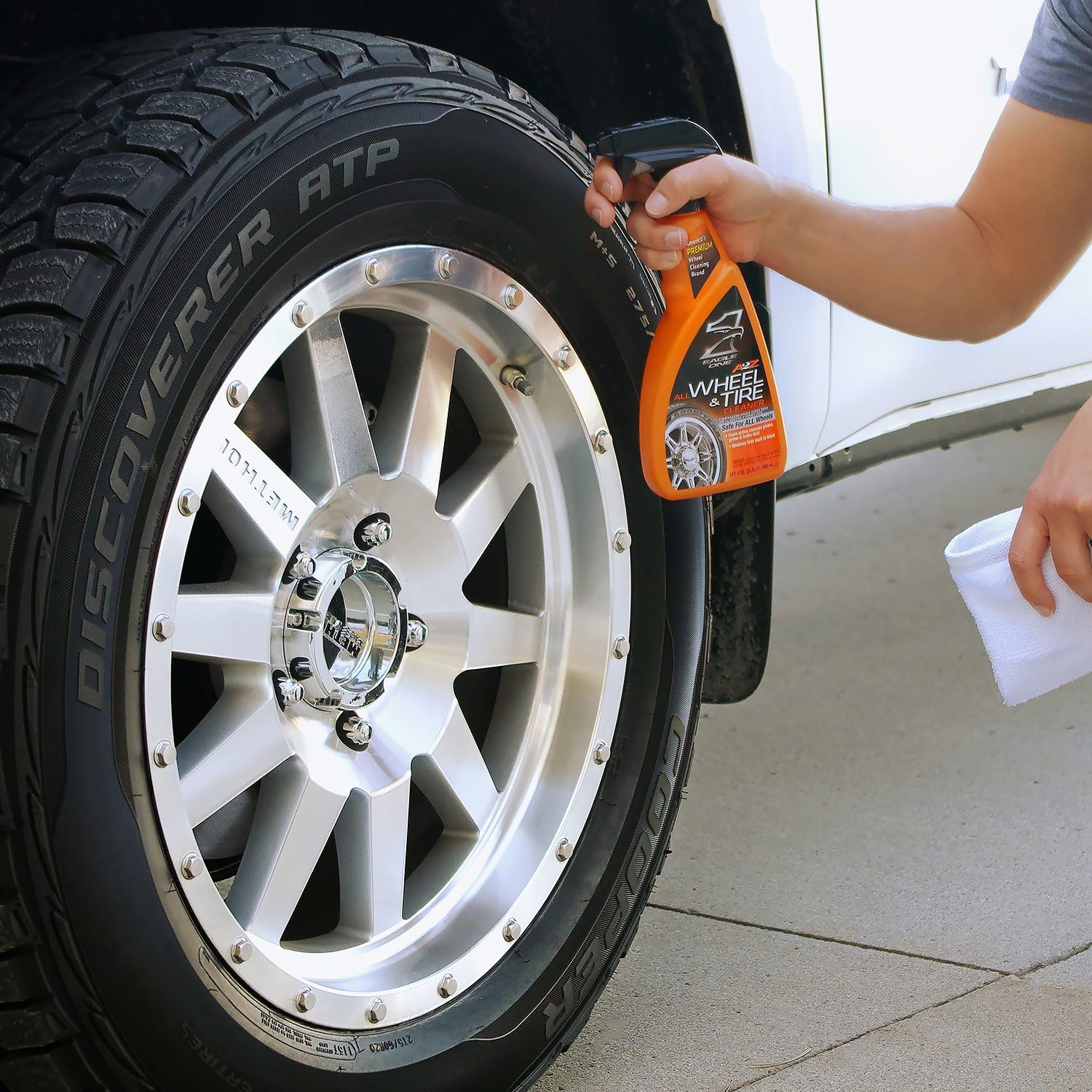 Eagle One E300890900 A2Z All Wheel and Tire Cleaner, 64 oz.: Automotive