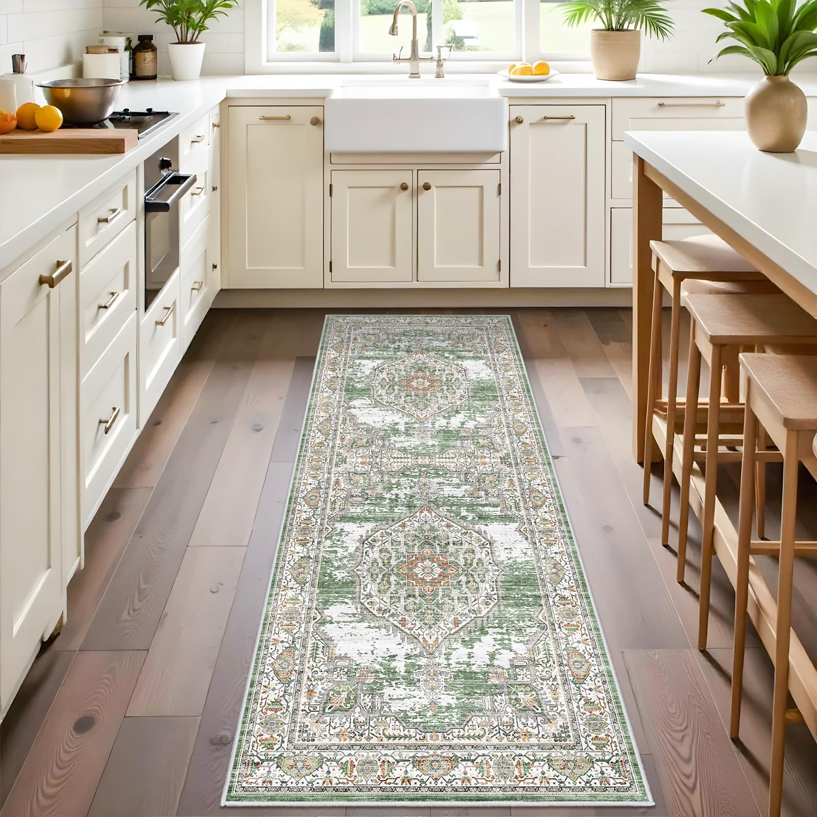Photo 1 of HY HAO YUN LAI Hallway Runners: Washable Non Slip Runner Rug,Long Ultra Soft Kitchen Runner Rug,Non Shedding Accent Farmhouse Dining Room Carpet (Green/Ivory, 2x6)