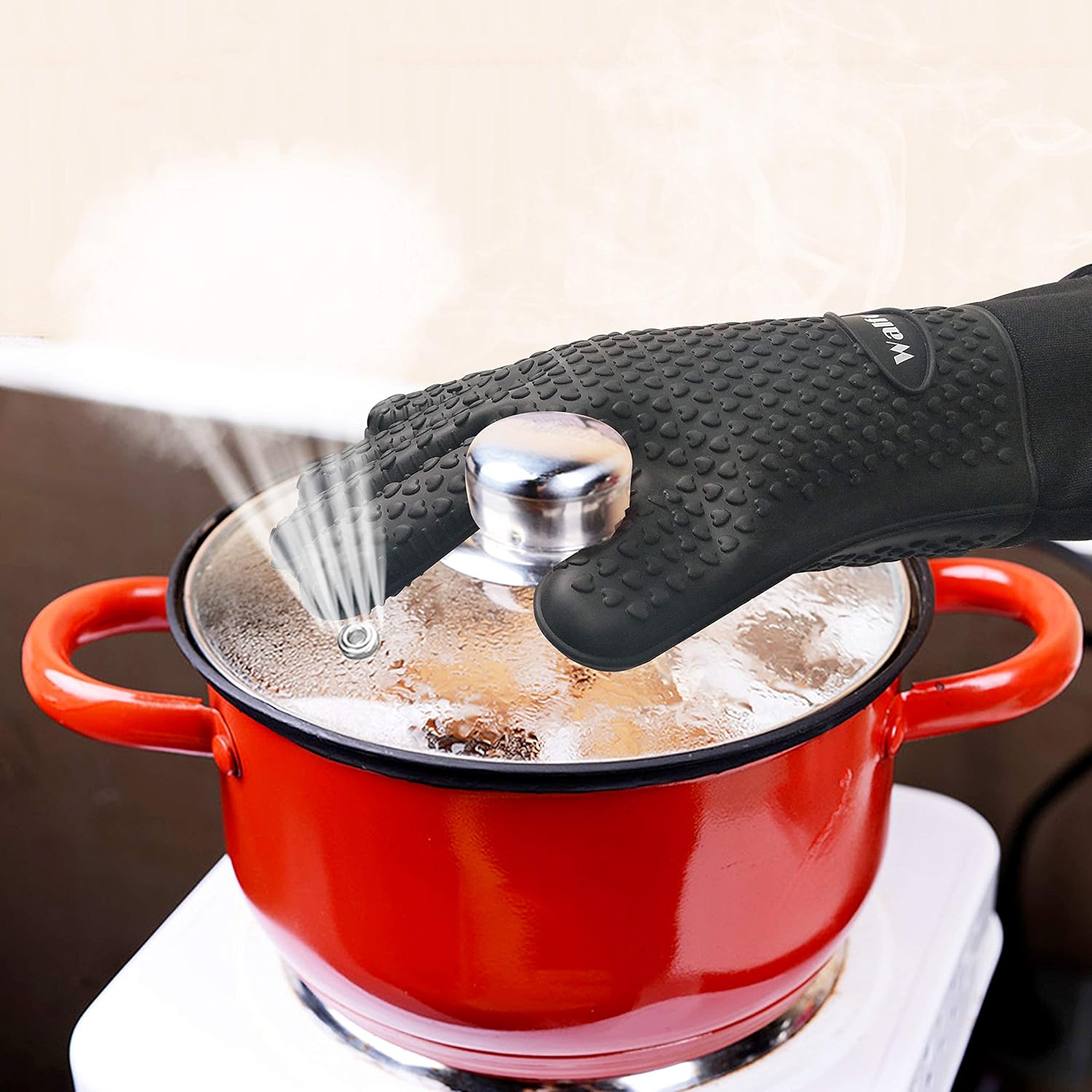 Walfos Grilling Gloves - Heat Resistant Silicone Oven Mitt, Premium Non-Slip Silicone Internal Protective Cotton Layer, Waterproof, Great for Grilling, Kitchen and Cooking (Black): Kitchen & Dining