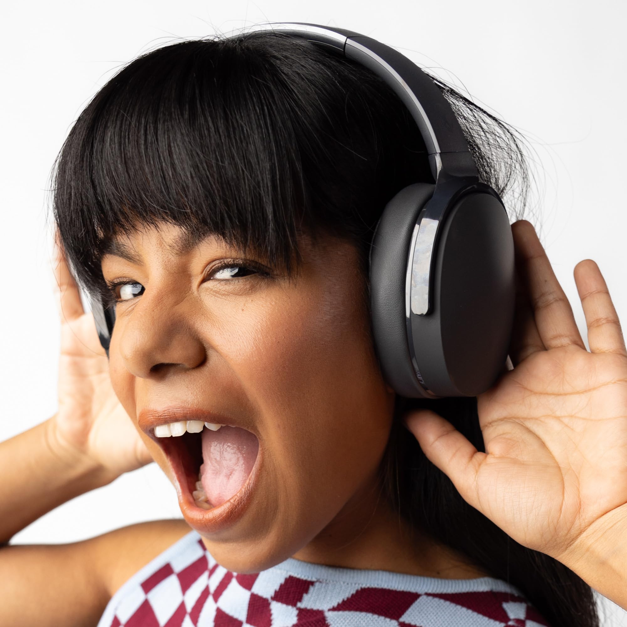 Skullcandy Hesh Evo Wireless Over-Ear Bluetooth Headphones with Extra USB-C Charging Cable, Noise Isolating, 36 Hours Battery, Foldable Lightweight Design, Microphone for iPhone Android - True Black