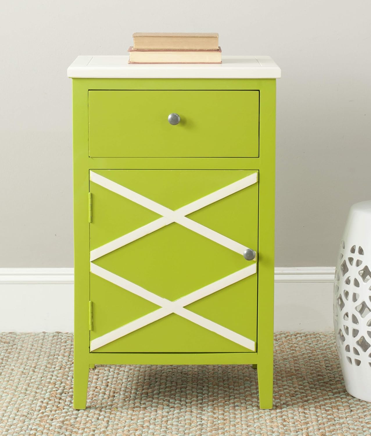 Amazon Com Safavieh American Homes Collection Alan Lime Green End Table Furniture Decor