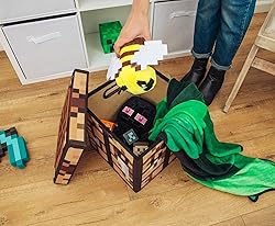 Minecraft Crafting Table 13-Inch Storage Bin Chest
