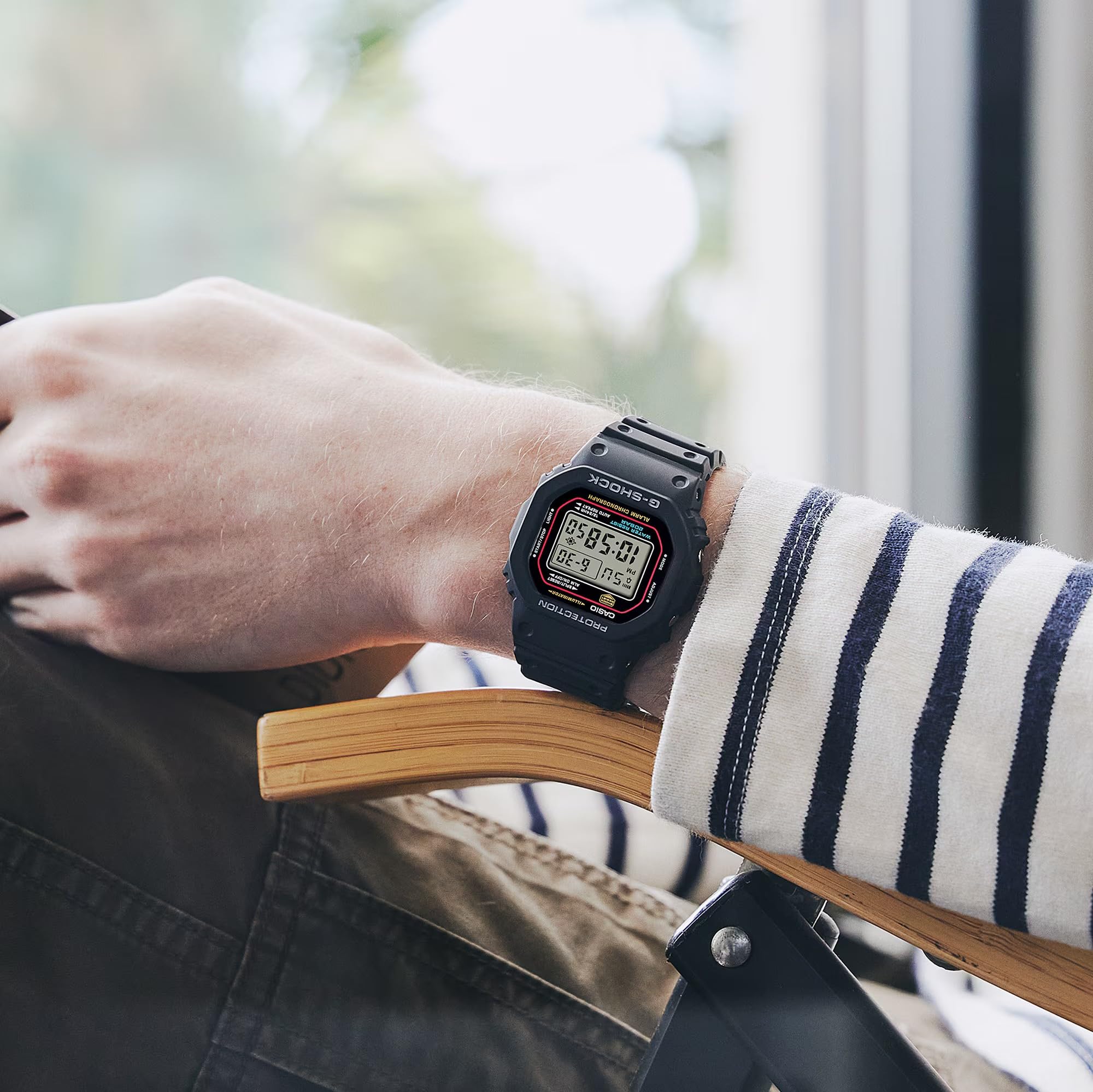 Casio DW-5600RL-1ER Herren Armbanduhr