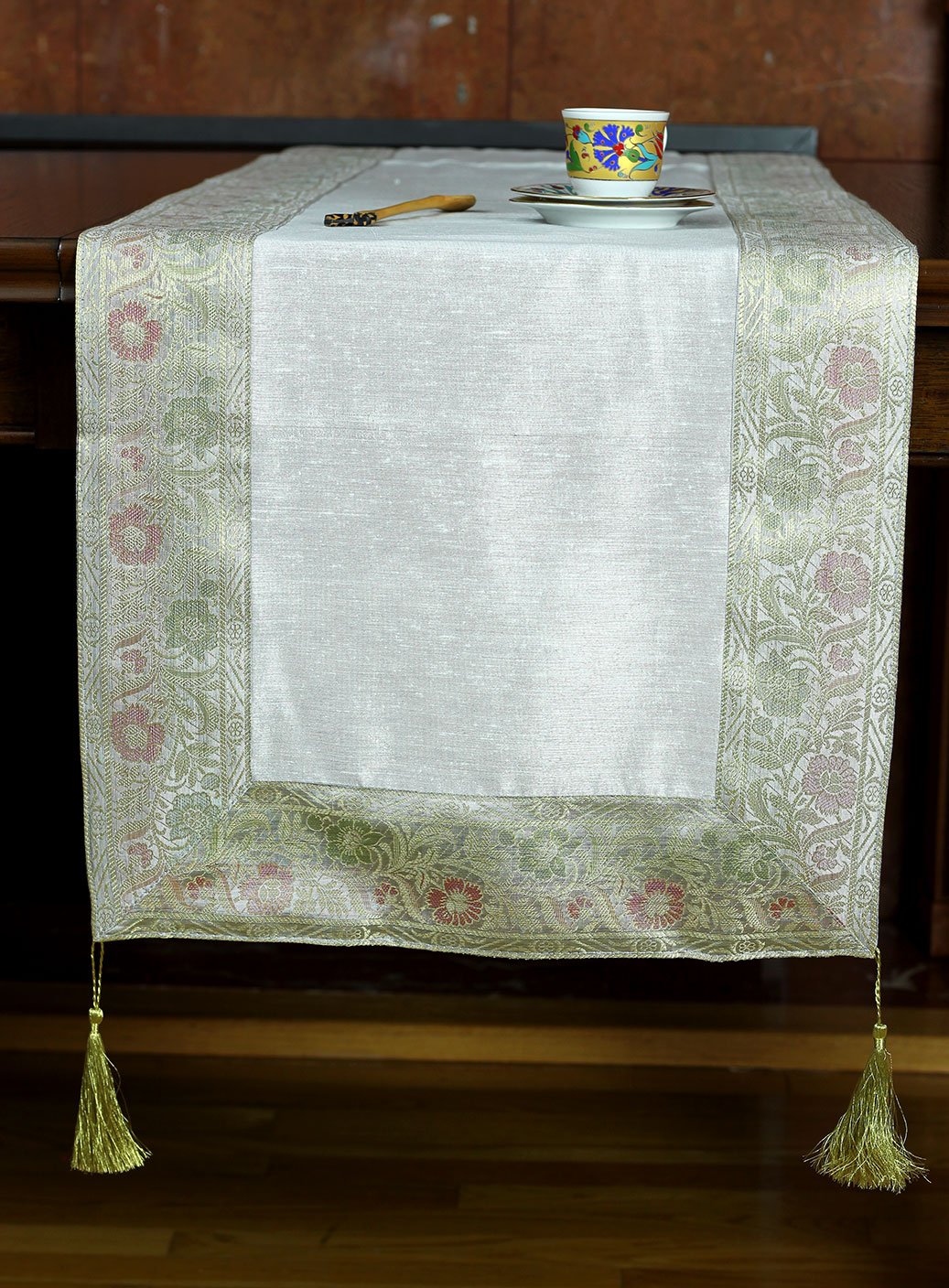 Best silk table runner india