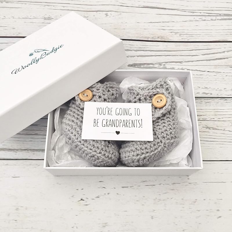 pregnancy announcement booties, gender neutral crochet baby booties