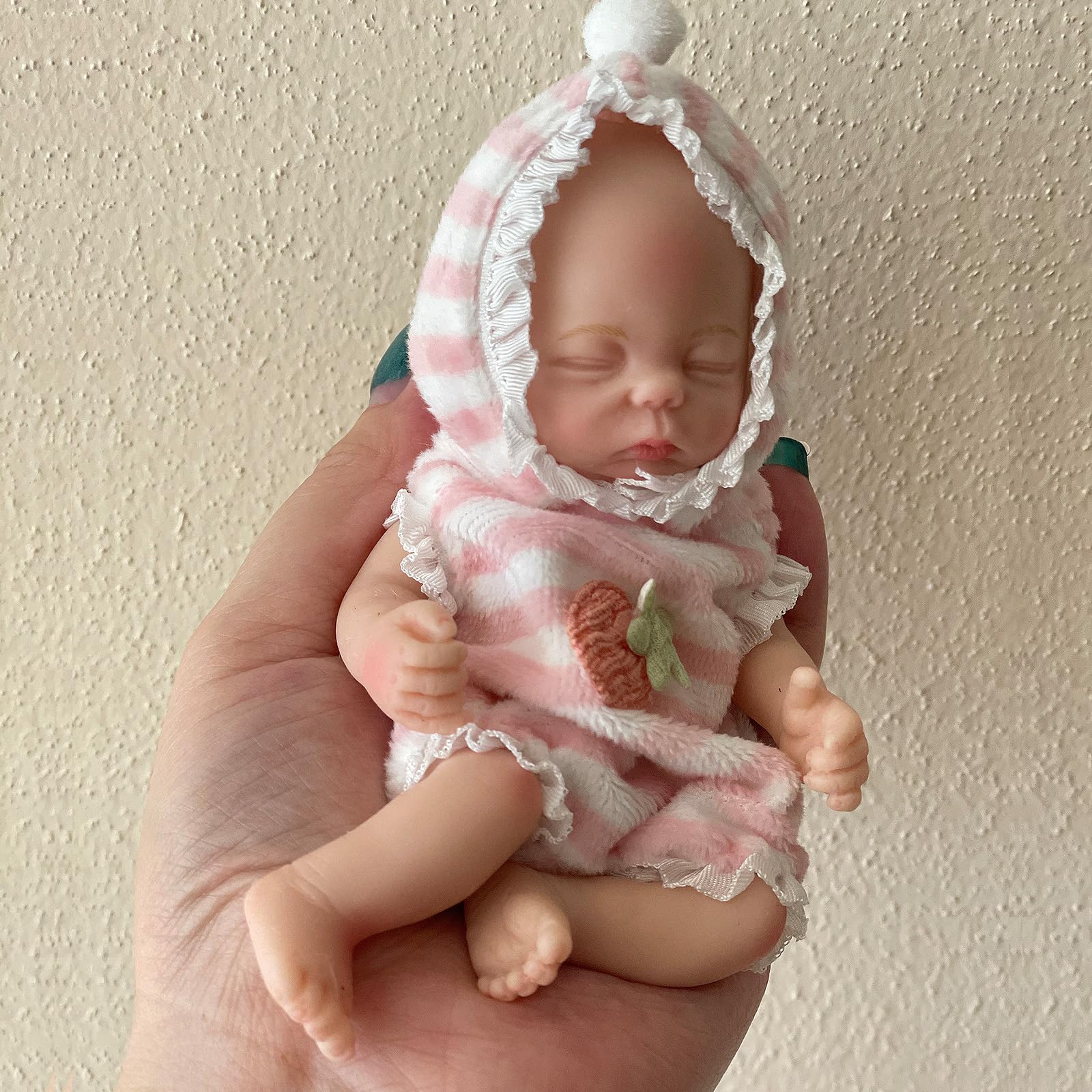 Aniiyy 6 Inch Full Silicone Babies,Solid Silicone Mini Baby Dolls Girl,Cute Sleeping Tiny Babies
