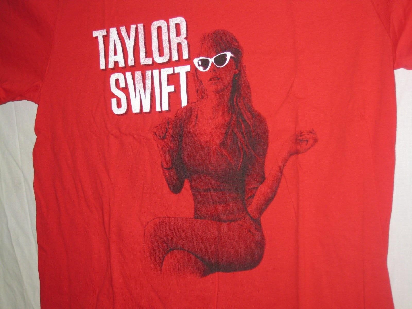 Taylor Swift Shirt Tshirt RED Tour Sitting with Sunglasses Youth Small