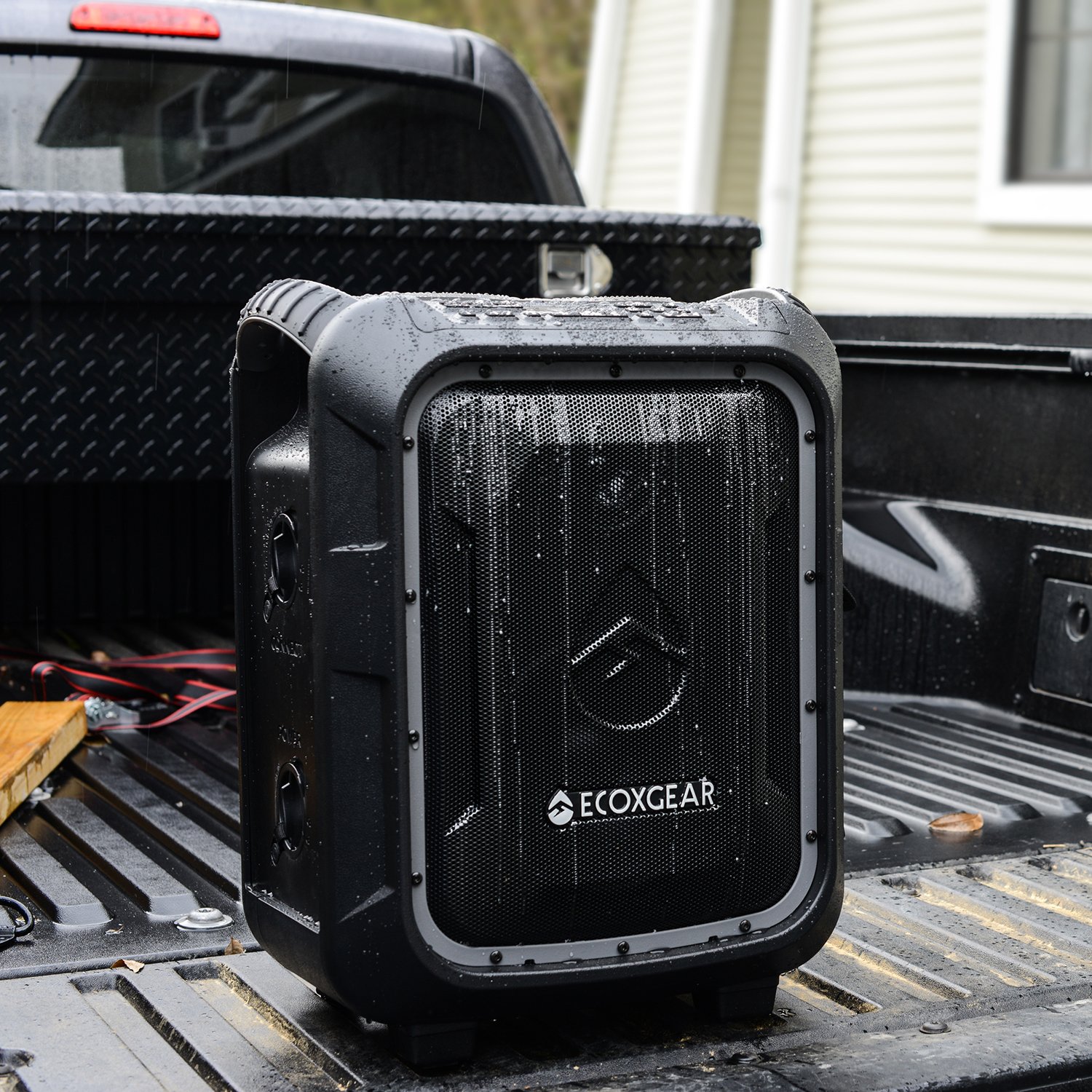 ecoxgear ecoboulder waterproof bluetooth speaker