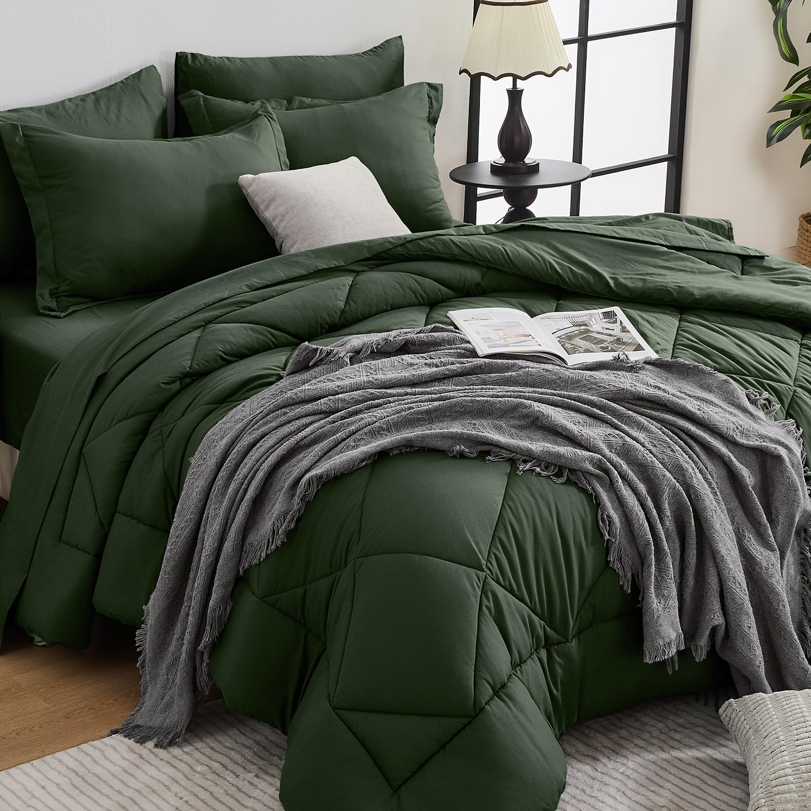 HEVUMYI Full Comforter Set - 7-Piece All Season Bed in a Bag Full, Ultra Soft Bedding Set with Comforter, Flat Sheet, Fitted Sheet, Pillowcases, Pillow Shams, Purple & Light Grey