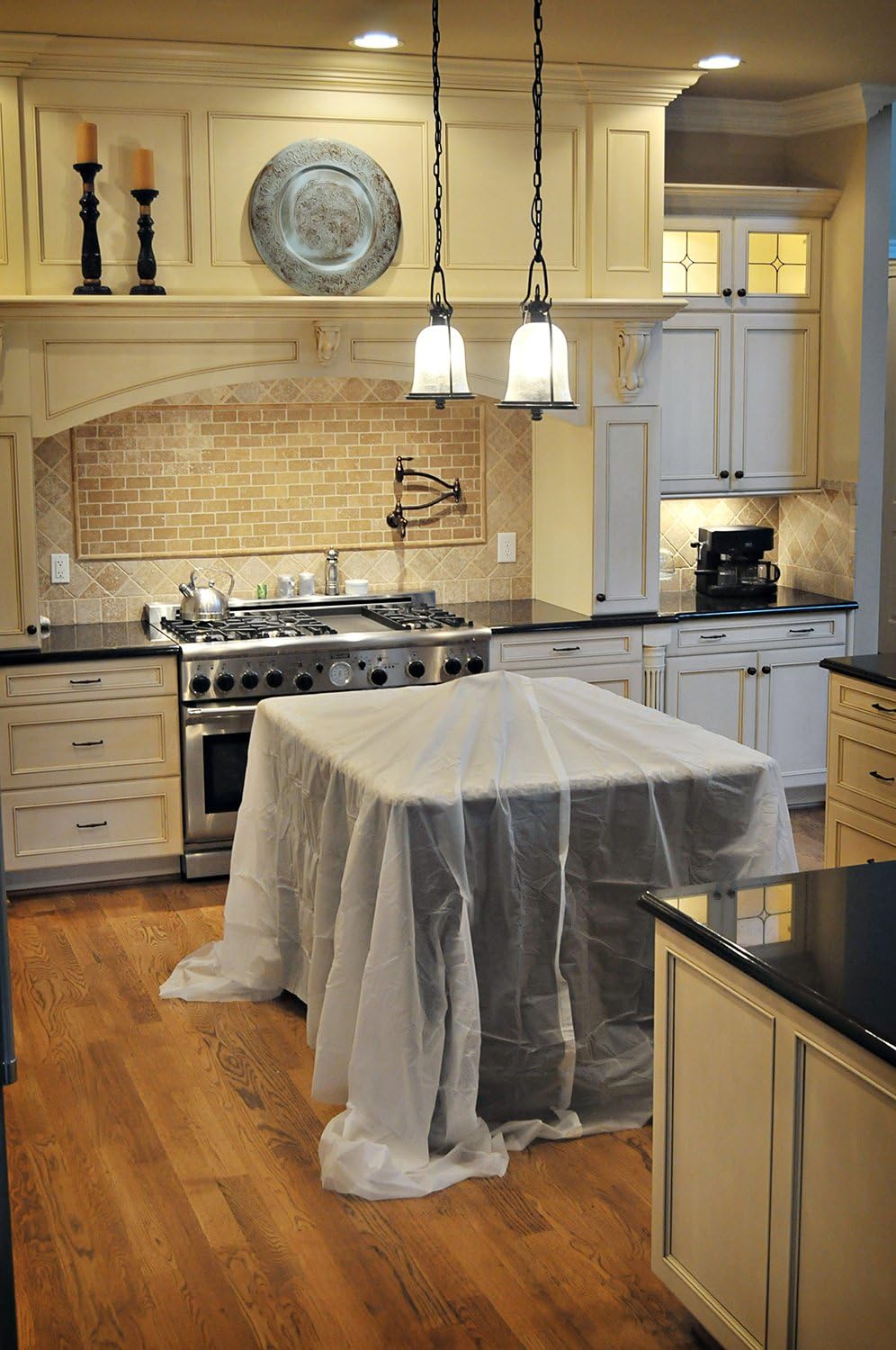 Trimaco 2 mil Stay Put Slip Resistant Vinyl Dropcloth, 9-feet x 12-feet - - 