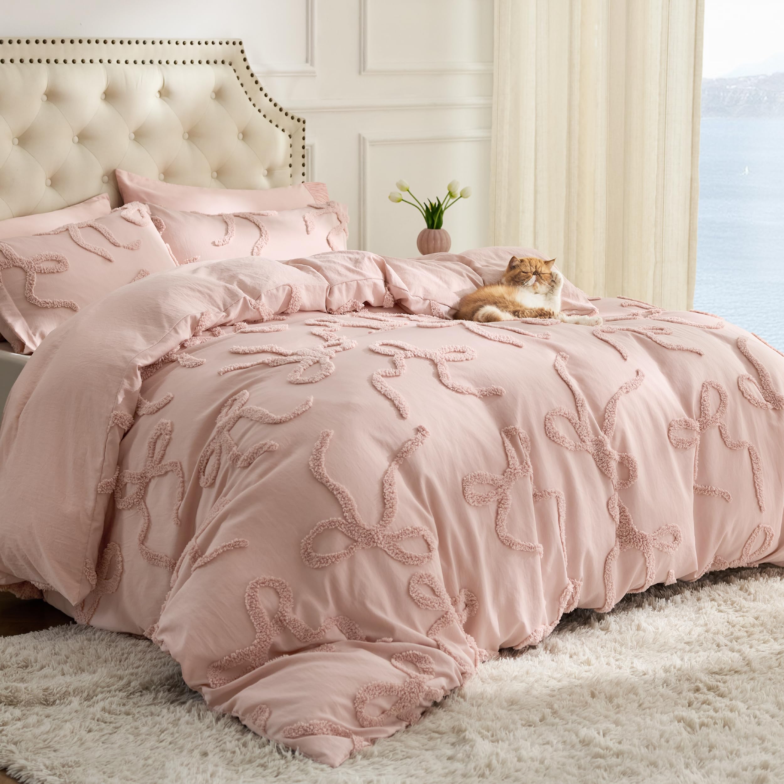 Photo 1 of ***comforter only ***Bedsure Tufted Rose Pink Queen Size Comforter Sets, GentleSoft™ 3 Pieces Bow Cute Bedding Pink Room Decor, Gifts for Girls Teens Women, All Seasons, 1 Bed Comforter, 2 Pillow Shams, 90x90 Inches