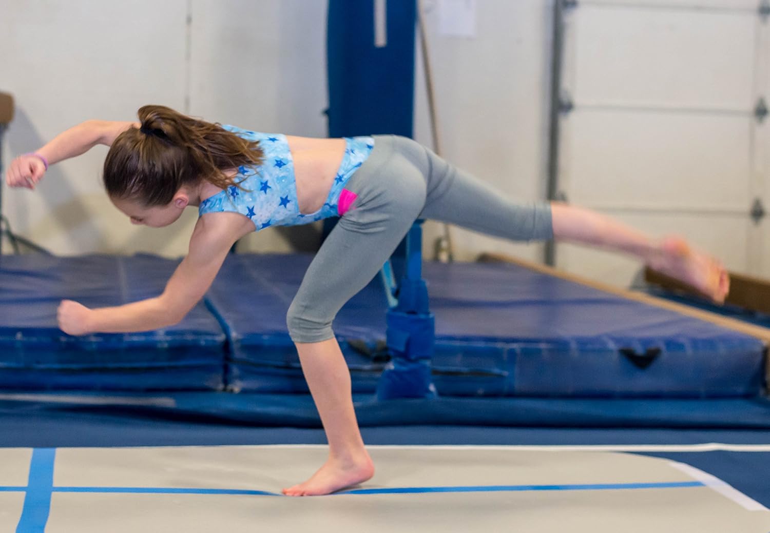 indoor tumbling mat