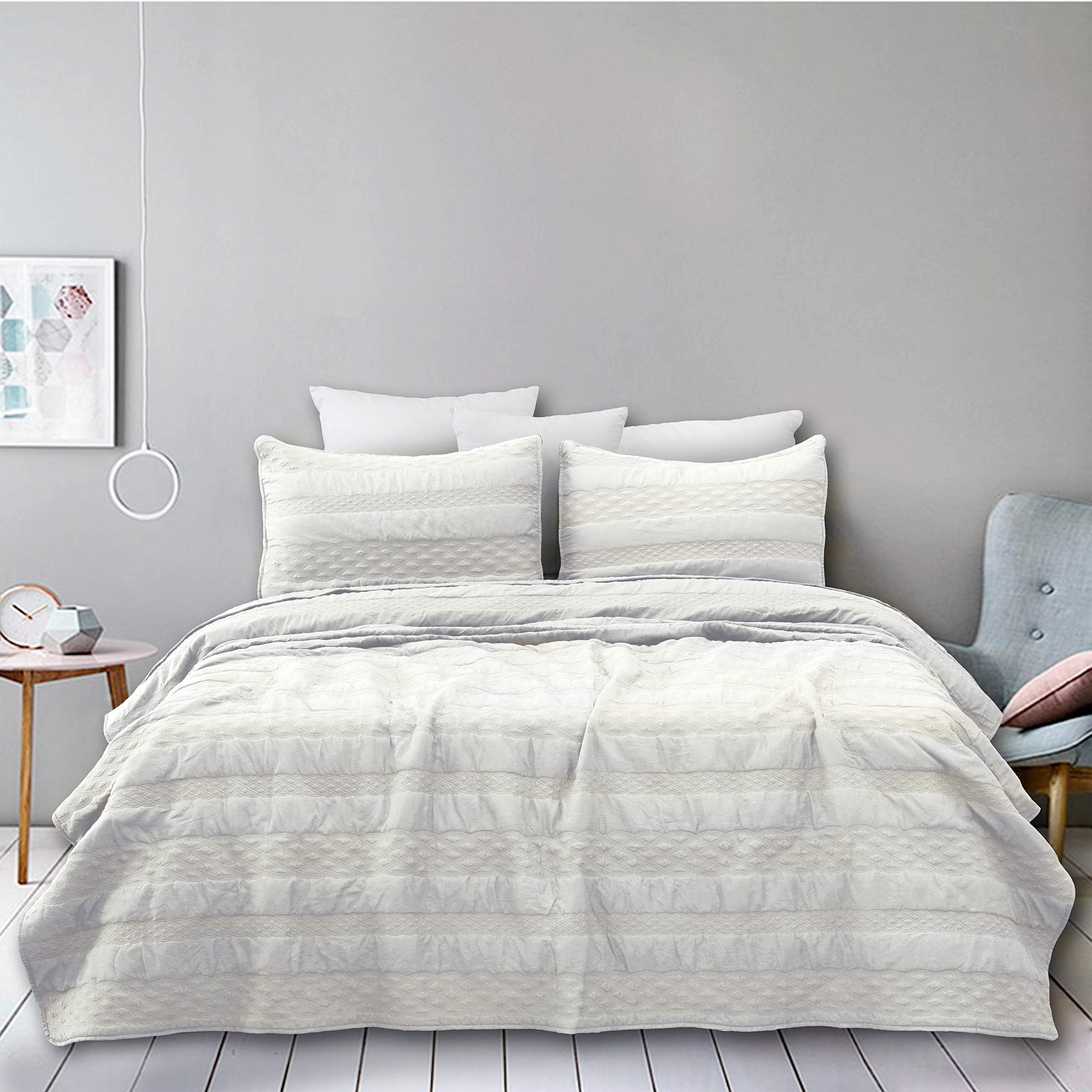 Natural Union Quilt Set King 3 Piece White Bedspread Microfiber Coverlet Set 106"x 96" Stone-Washed with Shams Ultra Soft Lightweight Bedding Cover (King,White)