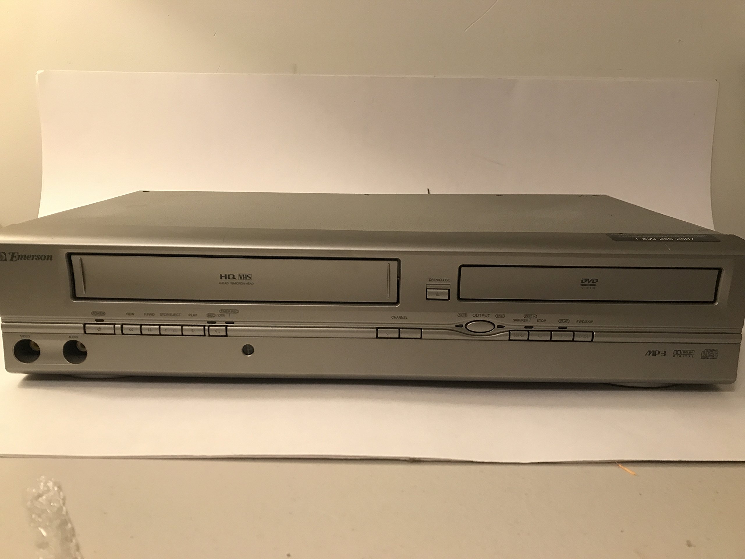 Emerson Ewd24 Dvd Vcr Combo Dvd Video Cassette Recorder Player 4 Head 19 Micron Head Buy Online In Faroe Islands At Faroe Desertcart Com Productid