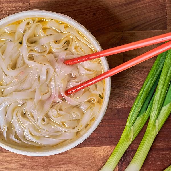 SNAPDRAGON PHO INSTANT NOODLE BOWLS | PHO FLAVOR BROTH WITH RICE NOODLES | NO ARTIFICIAL FLAVORS | NO MSG ADDED | 2.3 OZ (9 PACK)