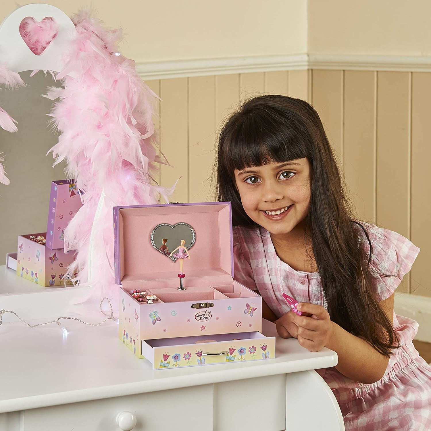 lucy locket jewellery box