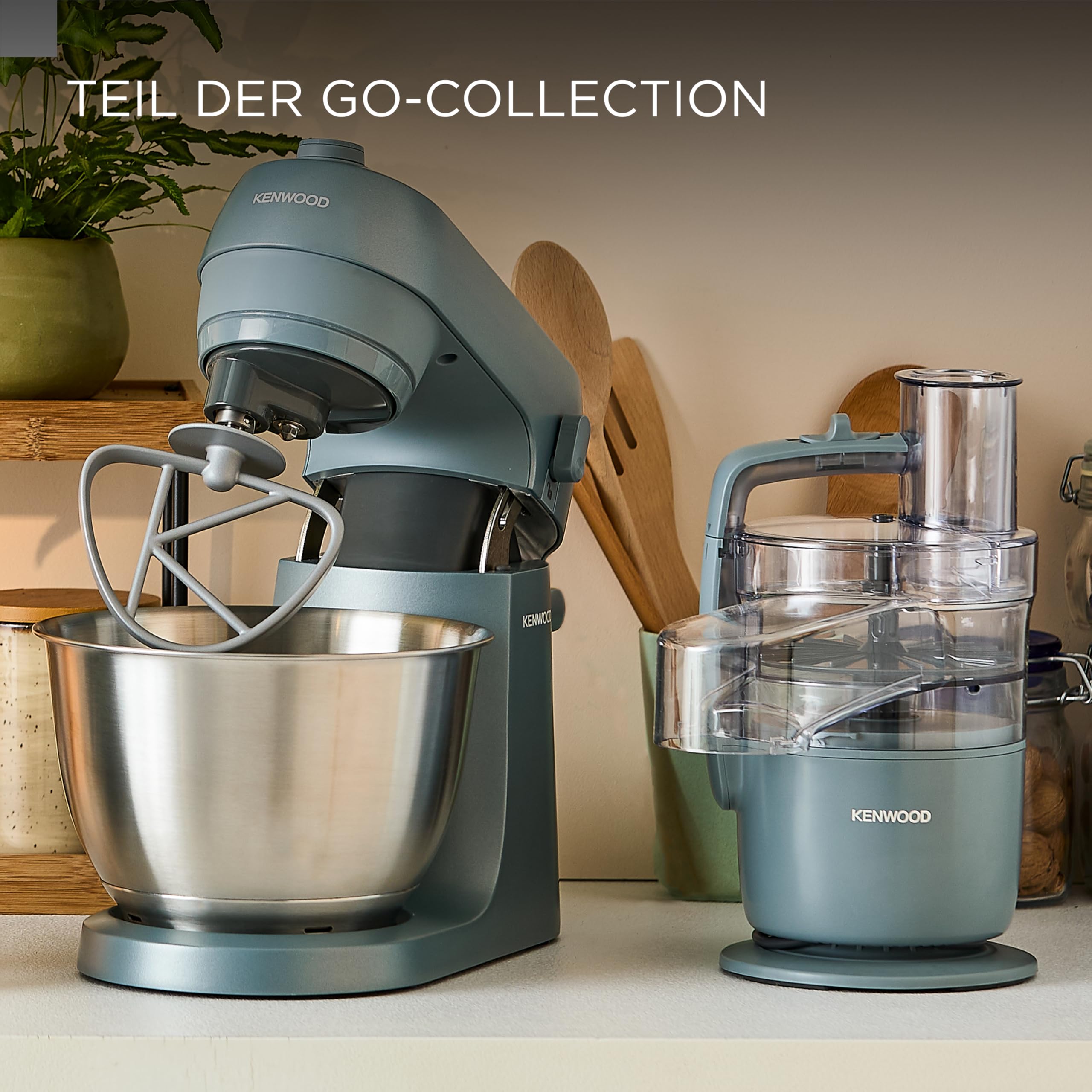 Kenwood Go Küchenmaschine KZM35.000GY, platzsparend, inkl. 4-Liter-Schüssel, K-Haken, Ballonschneebesen, Knethaken, Spritzschutz & Messlöffel, Metallgehäuse mit Tragegriff, 800W, Blau 8