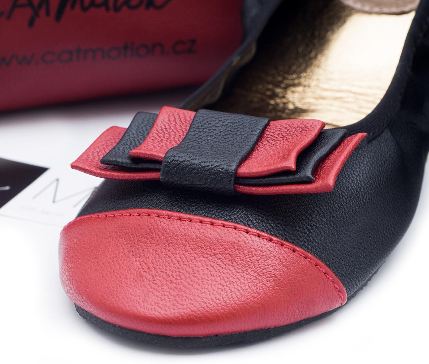 shoes fold up your handbag