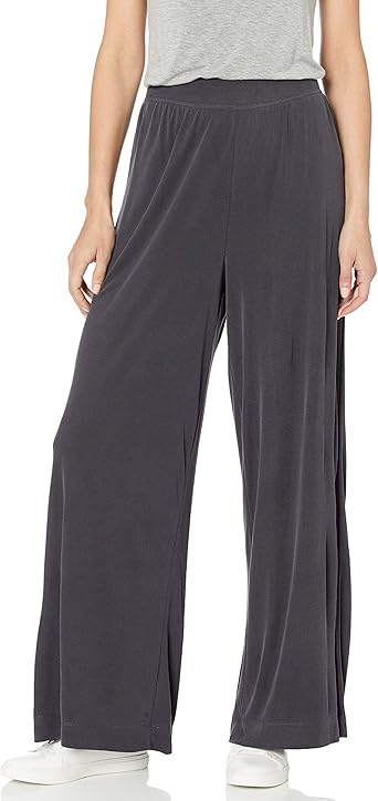 pants that are wide at the bottom