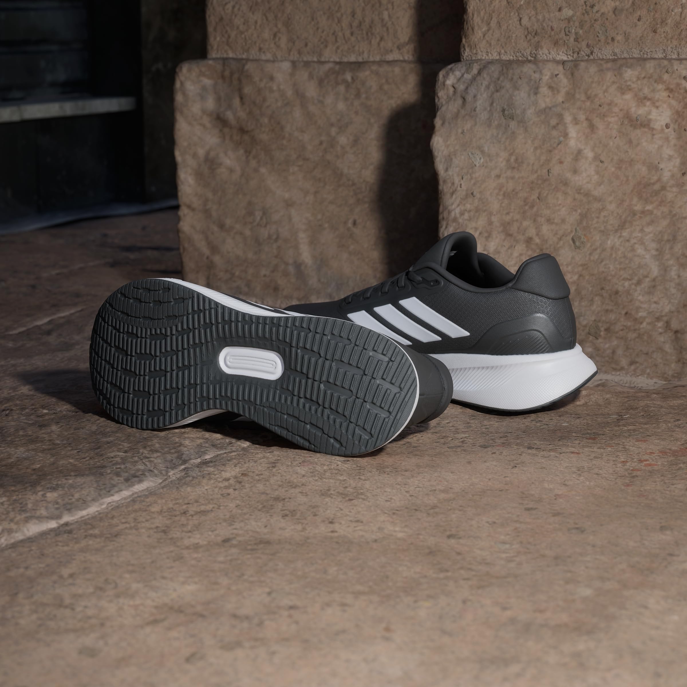 adidas Herren Runfalcon 5 Wide Running Shoes, Core Black/Cloud White/Core Black, 43 1/3 EU 8