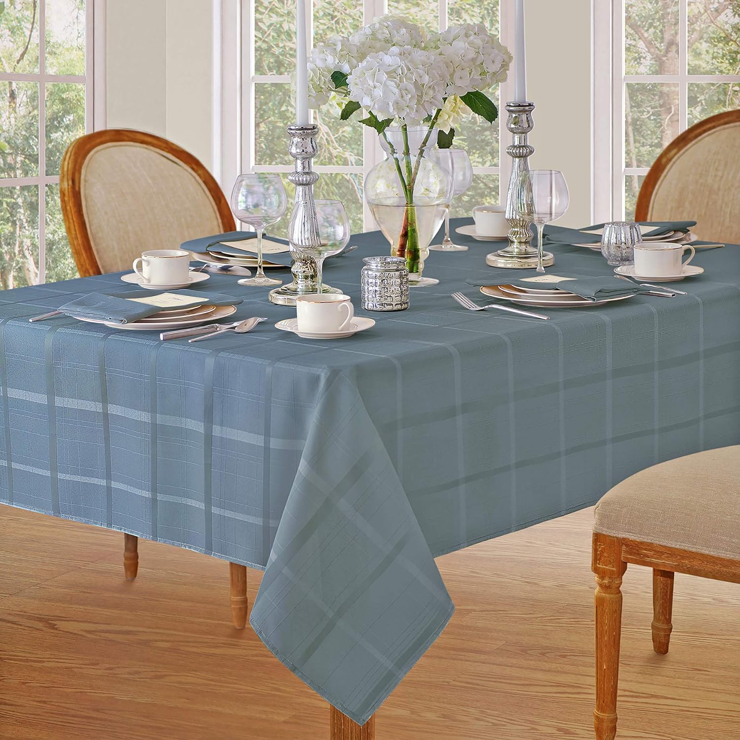 Best table cloth 48 x 72