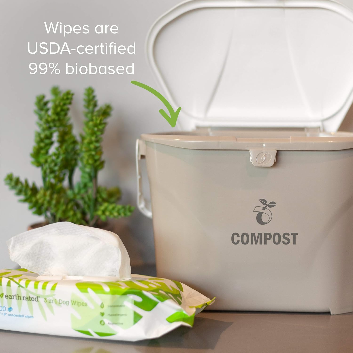Earth Rated Dog Wipes, 100 Plant-Based and Compostable Wipes for Dogs, USDA-Certified 99 Percent Biobased, Hypoallergenic, Unscented 8x8 Deodorizing Grooming Pet Wipes for Paws, Body and Butt