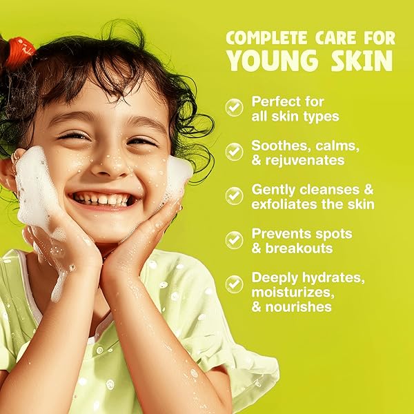 THE NATURAL AND ORGANIC FAMILY KIDS FOAMING FACE WASH – CLEAN AND GENTLE FACE WASH FOR KIDS AND PRETEENS – MADE IN THE UK – UNSCENTED
