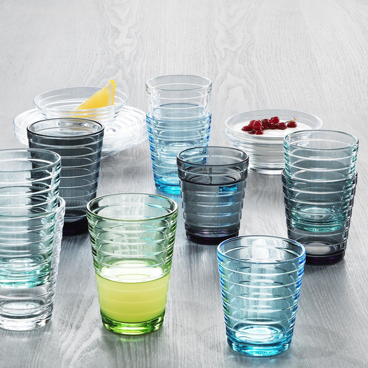 Iittala Aino Aalto Glass Set of 2 Glasses 33 cl Blue. Verrerie Cuisine