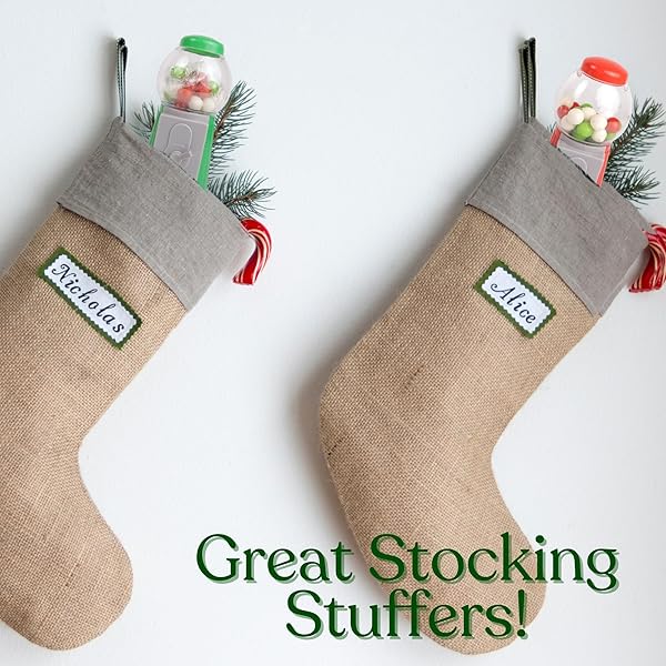 SWEETZO – MINI CHRISTMAS GUMBALL MACHINE, FESTIVE BUBBLE GUM DISPENSER, COLLECTIBLE STOCKING STUFFER GIFTS (PACK OF 3)