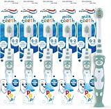 Aquafresh Milk Teeth Baby Toothbrush 0-2 Extra Soft Bristles view 1