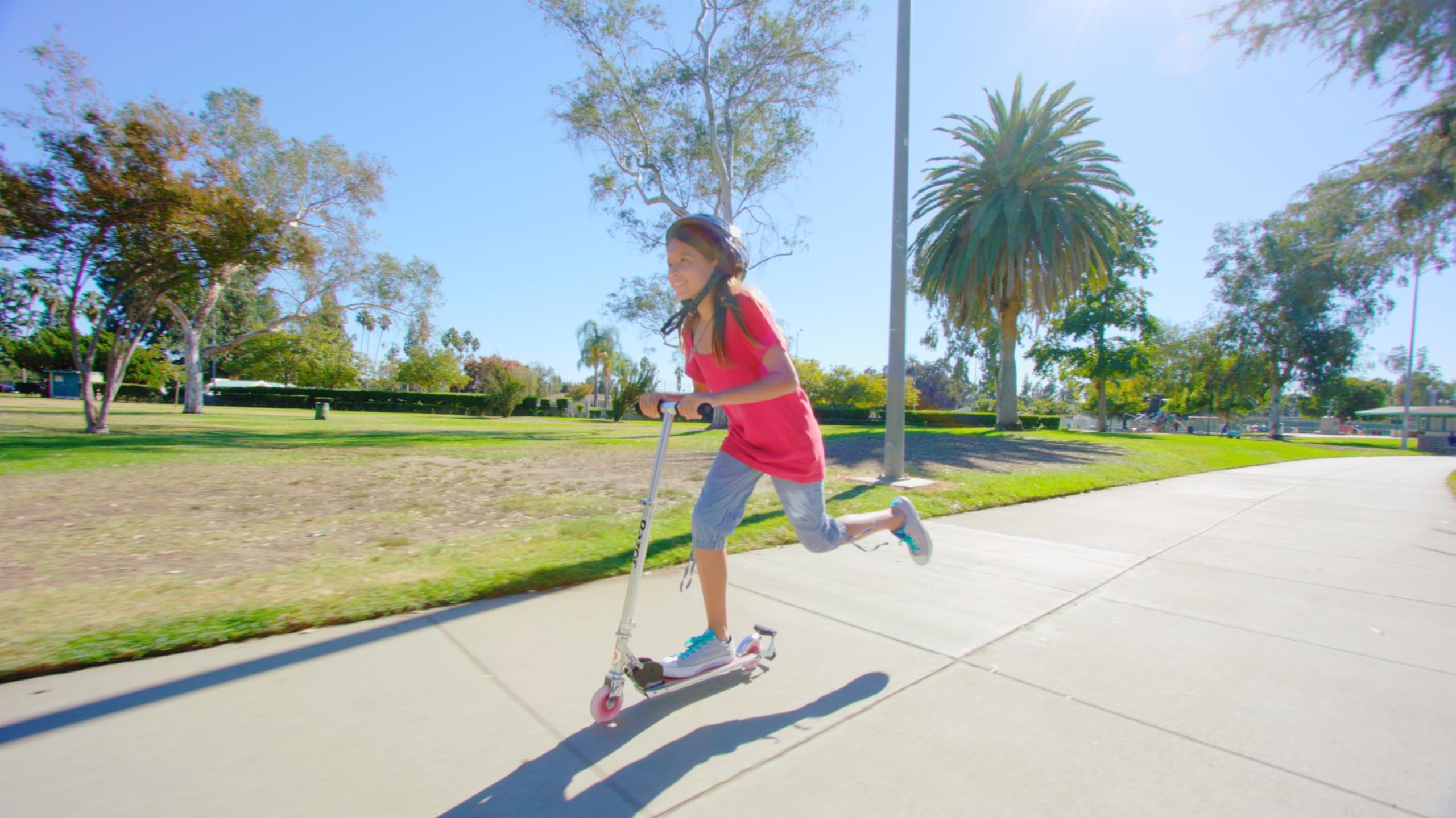 Razor Spark Ultra Kick Scooter for Kids Ages 8+ - Ultra Bright LED Wheels, Rear-Fender Brake, Adjustable Handlebars, for Riders up to 143 lbs