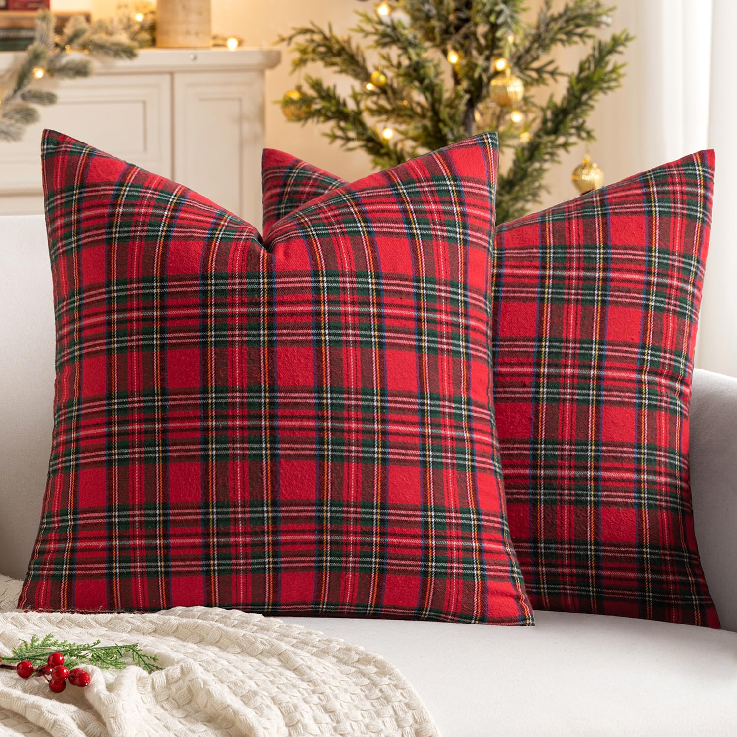 Photo 1 of * factory sealed *
MIULEE Christmas Set of 2 Scottish Tartan Plaid Throw Pillow Covers Farmhouse Classic Decorative Outdoor Square Cushion Cases for Home Decor Sofa Couch 18x18 Inch, Red