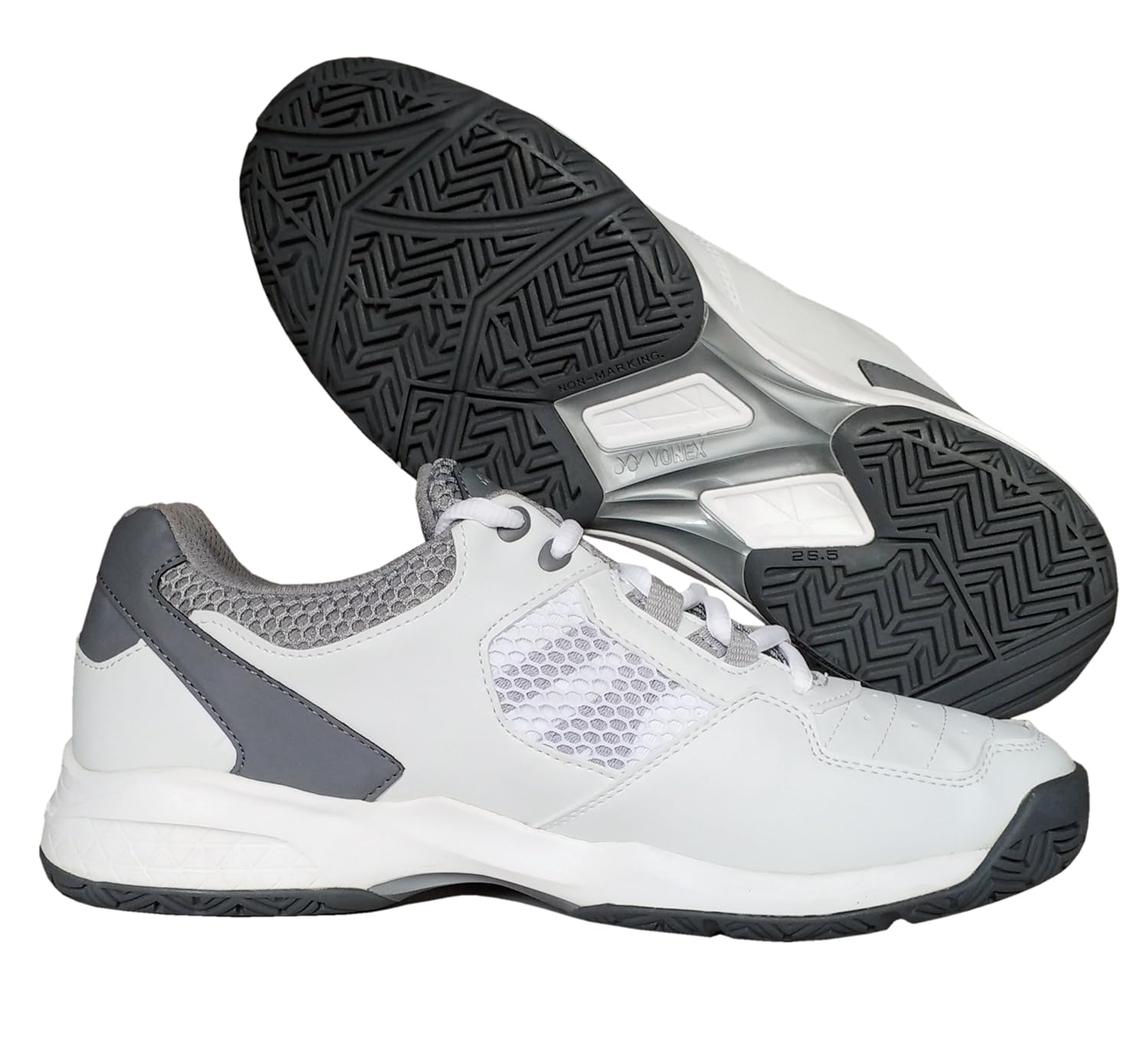yonex lumio tennis shoes
