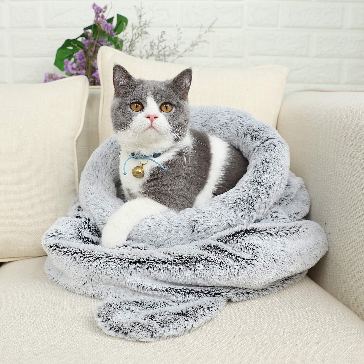 PAWZ Road Cat Sleeping Bag Self-Warming Kitty Sack 23"X22"-Silver : Pet Supplies