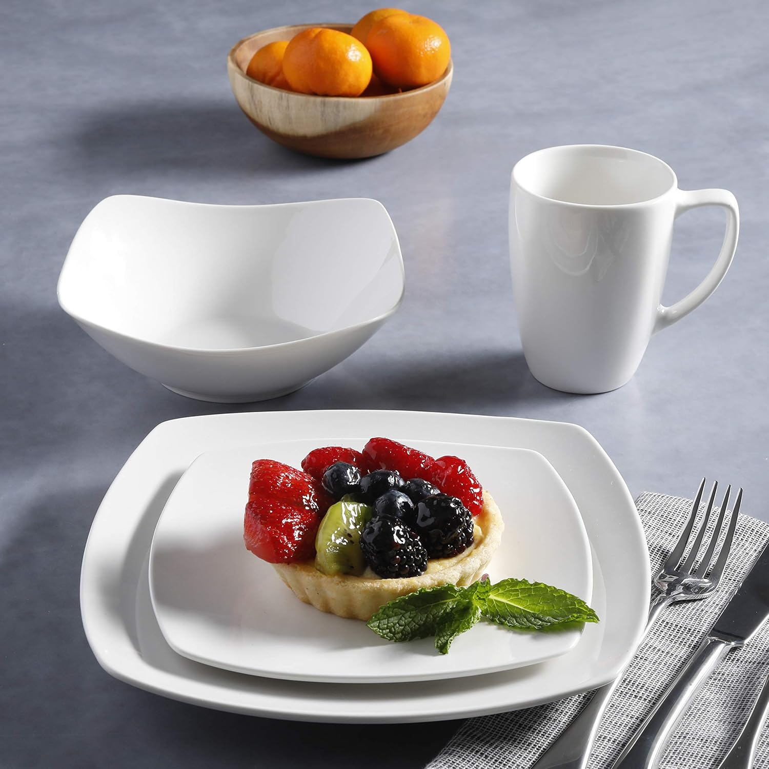  | Gibson Home Zen Buffet Dinnerware Set, Service for 4 (16pcs), White (Square): Dinnerware Sets