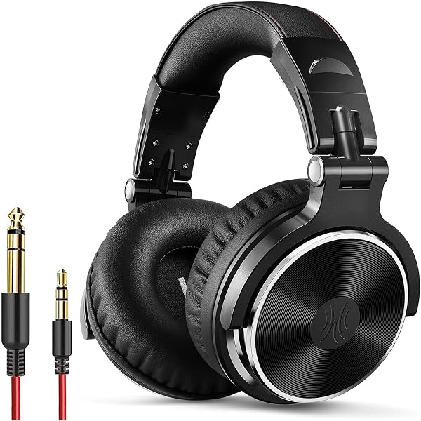 Amazon Basics Over-Ear Studio Monitor 