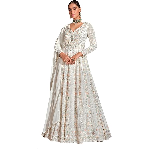 21 Trending Pakistani Salwar Suit Design For Women In 2024 - View #10